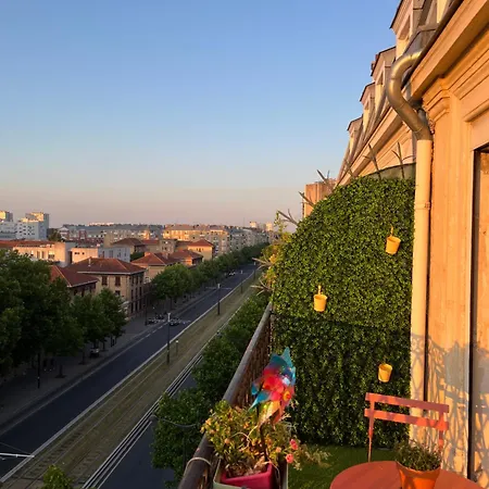 Apartment Cosy Apt With Balcony - 2 Minutes From Metro Station Paris